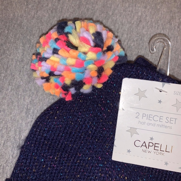 3/$25CAPELLI Kids fun hat with mittens pompom blue - Picture 3 of 3